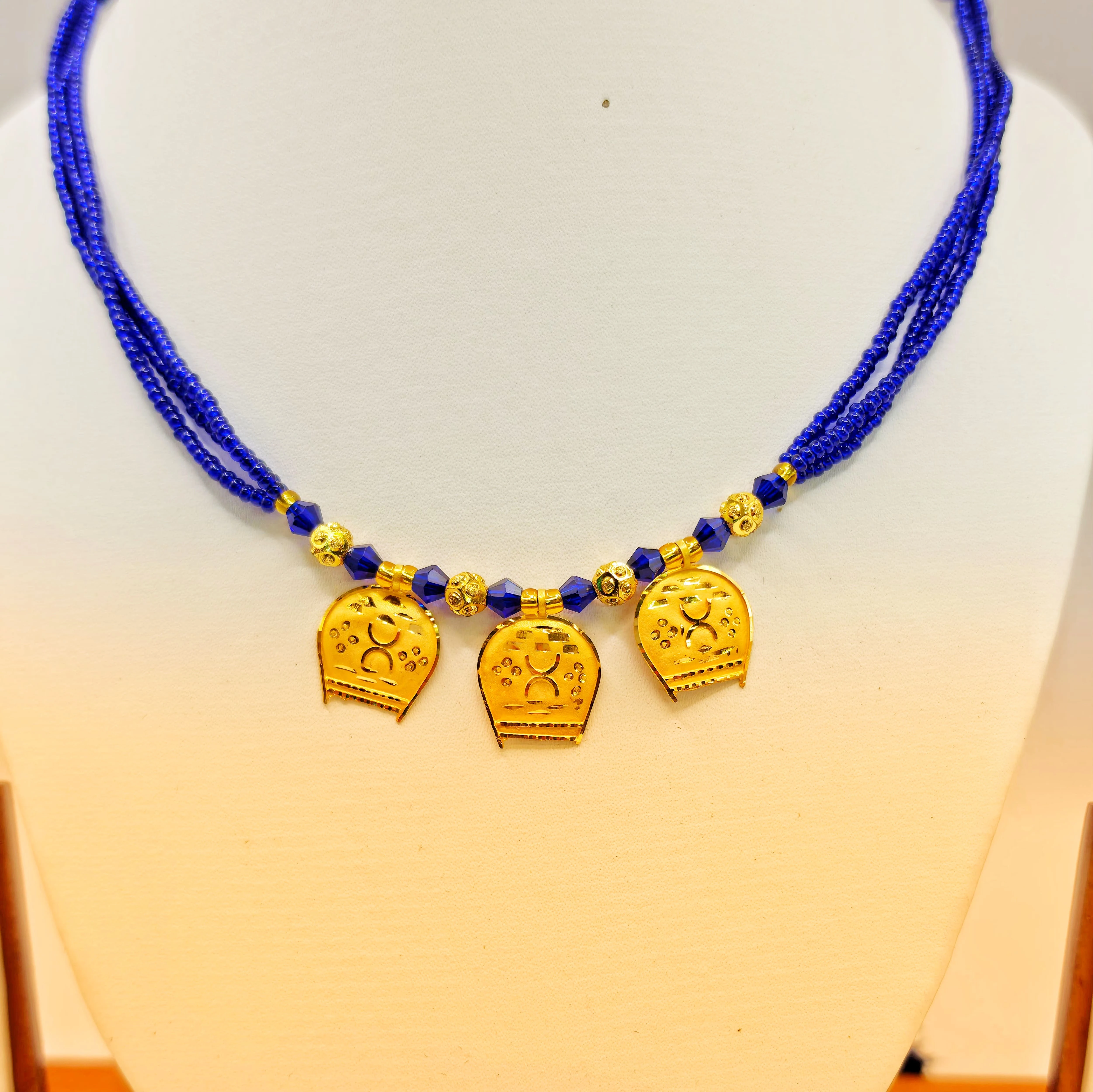 Royal 22K Gold Blue Shelly Triple "Kulo" Necklace