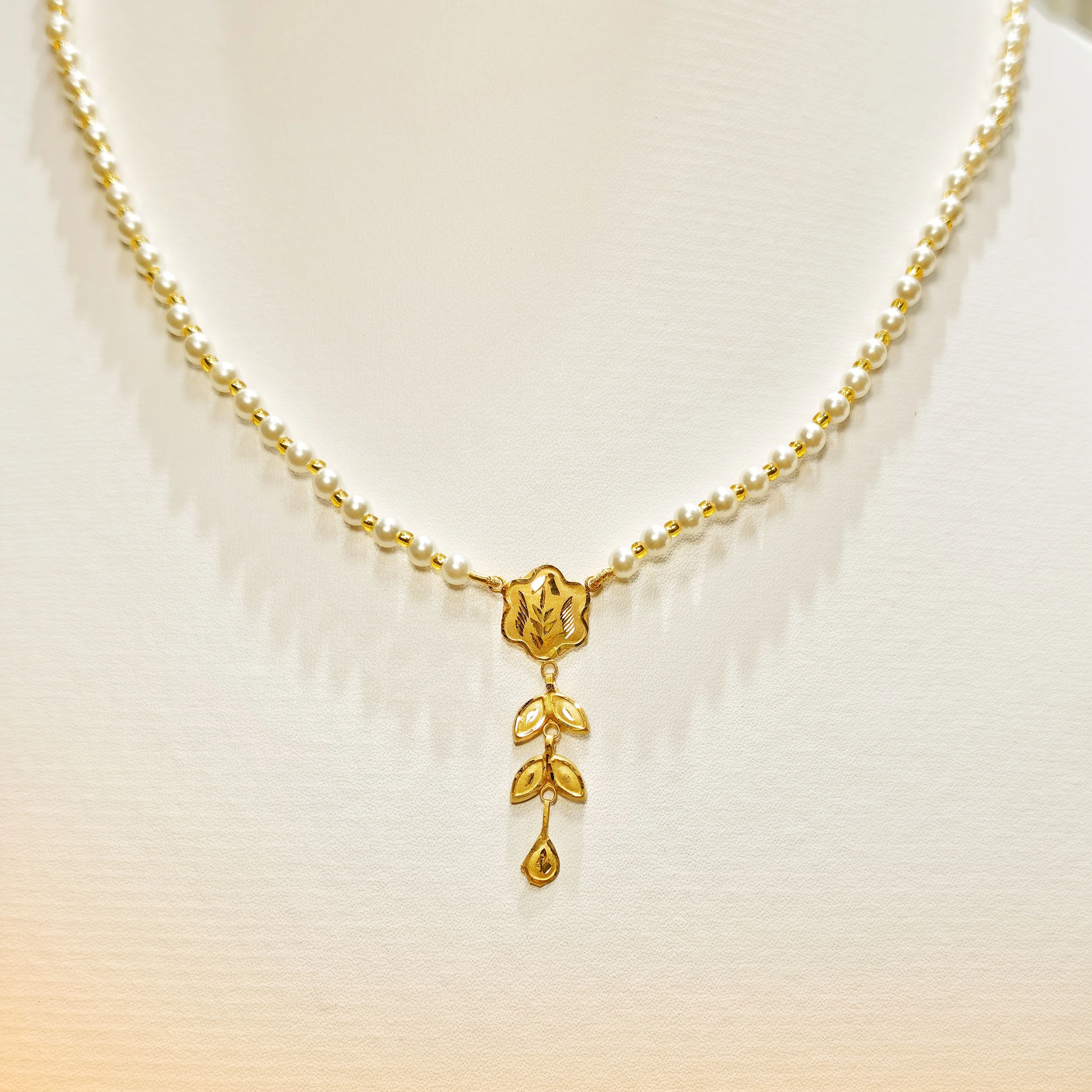 9KT GOLD SHELLY